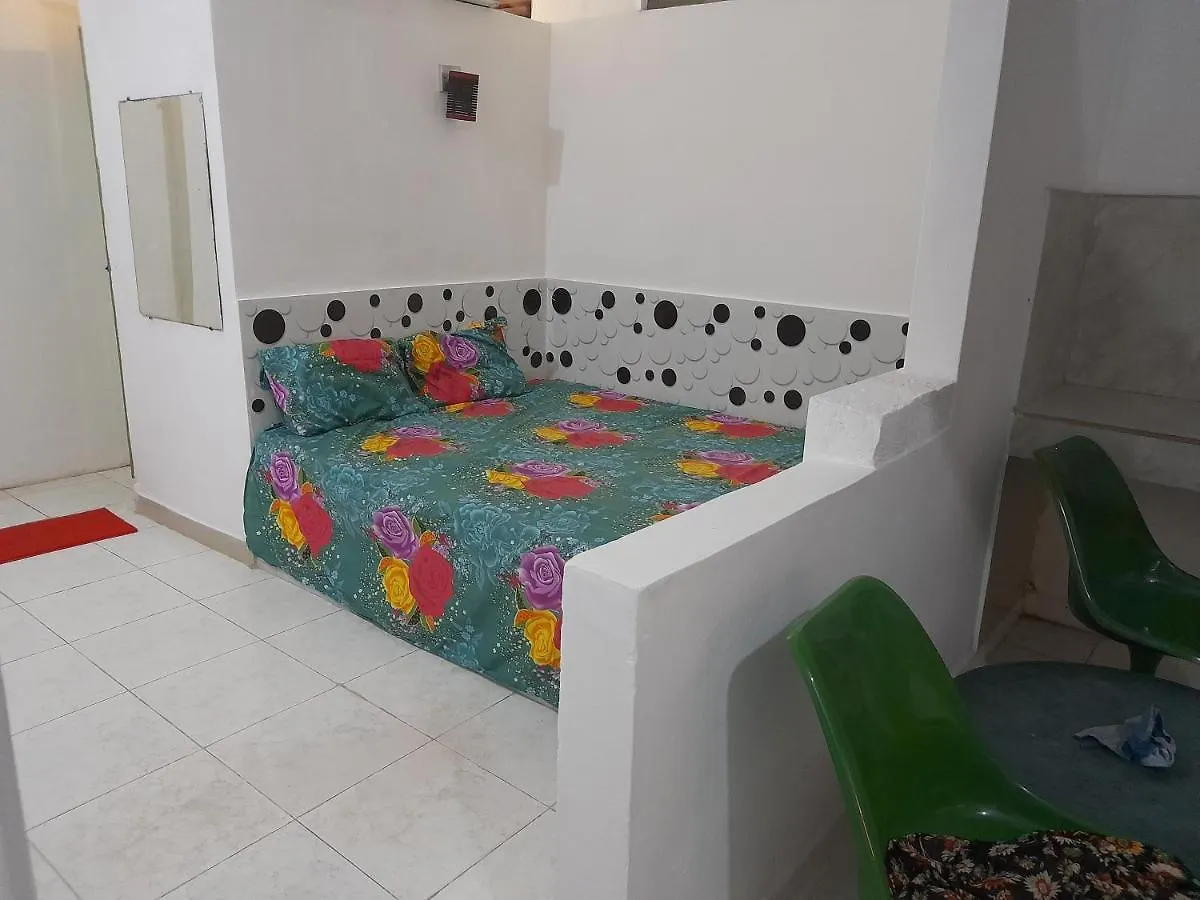 *** Guest house Rr House Hotel Colombo Sri Lanka